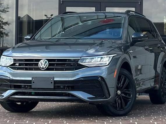 VOLKSWAGEN TIGUAN 4MOTION 2022 3VV8B7AX3NM063648 image